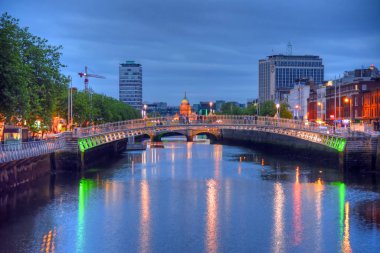 Ha Penny köprü Dublin, İrlanda