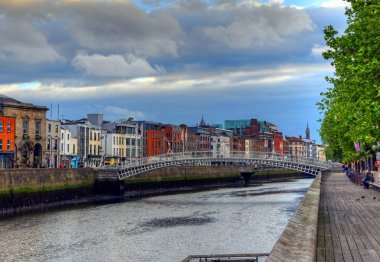 Ha Penny köprü Dublin, İrlanda