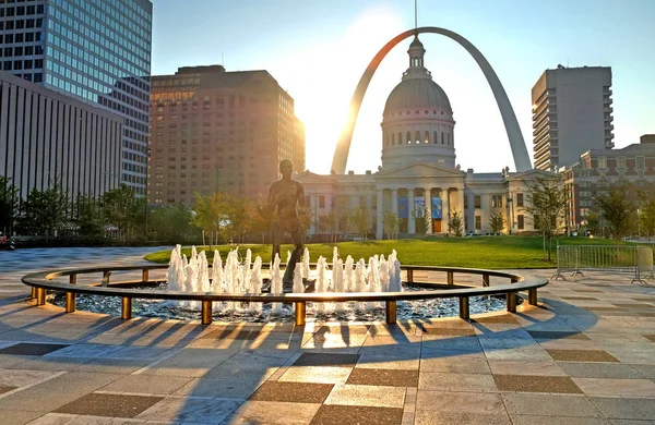 Setembro 2017 Louis Missouri Kiener Plaza Gateway Arch Louis Missouri — Fotografia de Stock