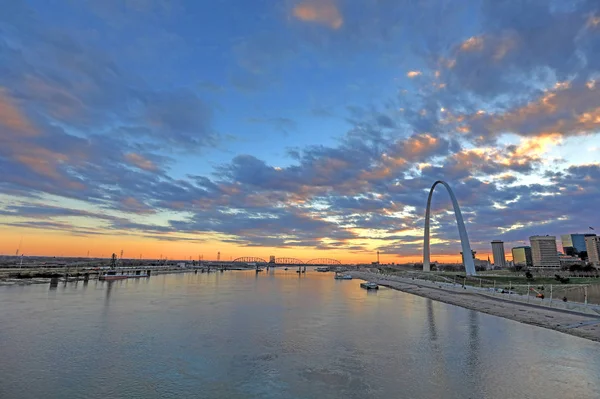 Louis Missouri Łuk Bramy Eads Bridge — Zdjęcie stockowe