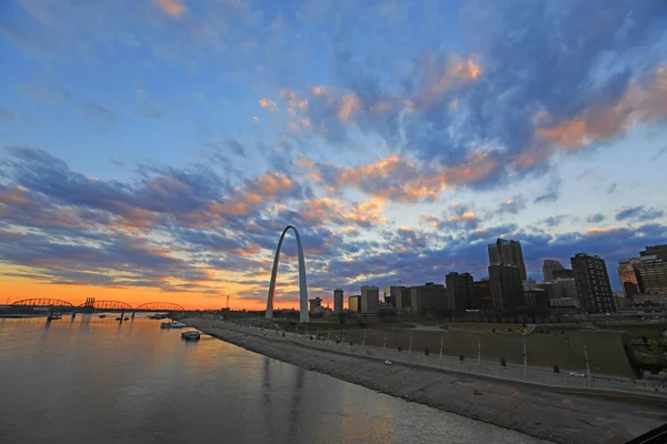 St. Louis, Missouri and the Gateway Arch from Eads Bridge.