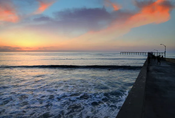 Der Sonnenuntergang Über Dem Ocean Beach Pier Der Nähe Von — Stockfoto