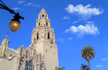 San Diego, Kaliforniya, ABD - 5 Şubat 2018 - California Tower San Diego, Kaliforniya'da Balboa Park Manzaralı.
