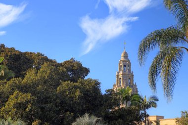 San Diego, Kaliforniya, ABD - 5 Şubat 2018 - California Tower San Diego, Kaliforniya'da Balboa Park Manzaralı.