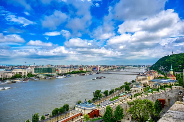 Veduta Budapest Ungheria Lungo Danubio Dal Bastione Dei Pescatori — Foto Stock