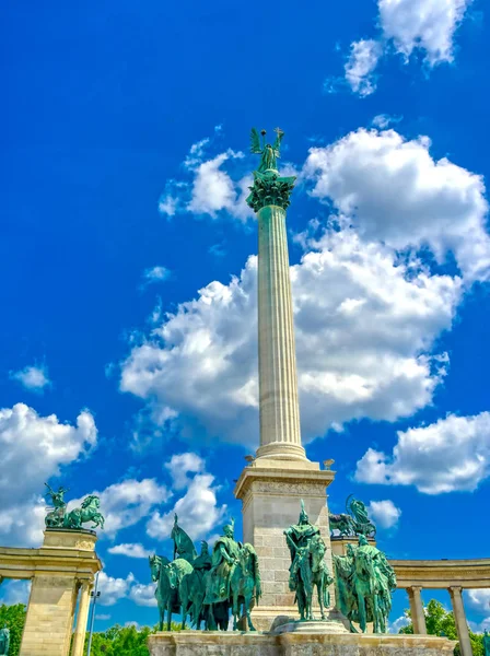 Jahrtausenddenkmal Auf Dem Heldenplatz Budapest Ungarn — Stockfoto