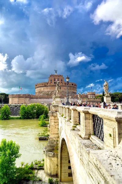 ローマ イタリア 2019年5月29日 ローマのティバー川沿いにあるサンタンジェロ城 — ストック写真