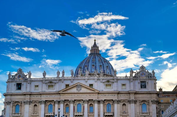 Vatikanstaten Maj 2019 Peterskyrkan Och Peterstorget Vatikanstaten Nära Rom Italien — Stockfoto