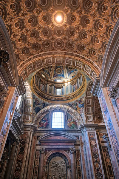 Vaticano Mayo 2019 Interior Basílica San Pedro Plaza San Pedro —  Fotos de Stock