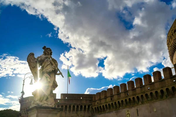 Statuen Auf Der Angelo Brücke Rom Italien — Stockfoto