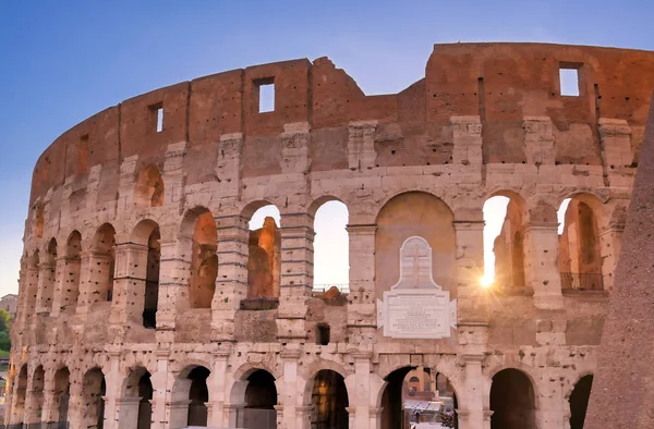 Coliseo Situado Roma Italia — Foto de Stock