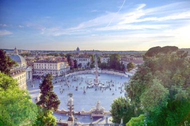 Roma, İtalya 'da bulunan Piazza del Popolo.