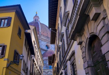 Floransa, İtalya 'daki Floransa Katedrali' nin gündüz görüntüsü.