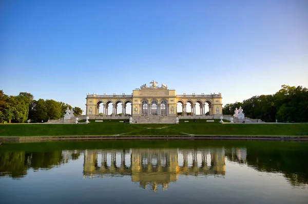 Viena Austria Mayo 2019 Glorietta Located Schonbrunn Palace Park Schloss — Foto de Stock