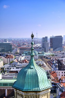 Viyana, Avusturya 'nın St. Stephen Katedrali' nden havadan görünüşü.