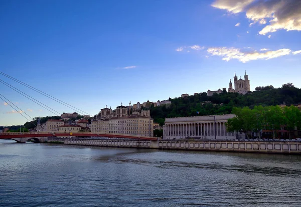 Basilikan Notre Dame Fourviere Med Utsikt Över Lyon Frankrike Och — Stockfoto