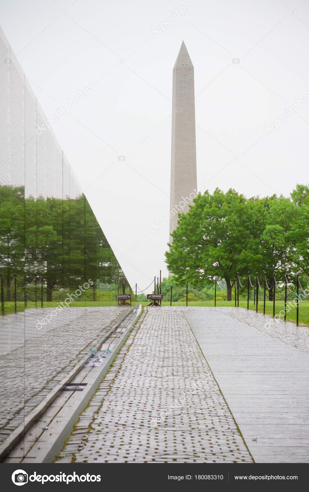 Vietnam Veterans Memorial in Washington DC designed by Maya Lin Stock Editorial Photo © arak7