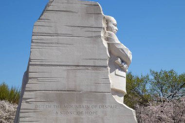 Washington DC 3 Nisan 2019 Martin Luther King Jr. Anıt West Potomac Park Washington DC 'de bulunmaktadır. Sivil Haklar Hareketi lideri Martin Luther King 'in heykeli heykeltraş Lei Yixin tarafından oyuldu.