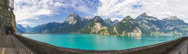 Lake Urner Gölü dört Kanton İsviçre'yakınındaki bir parçasıdır