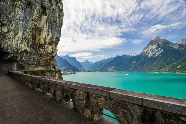 Lake Urner Gölü dört Kanton İsviçre'yakınındaki bir parçasıdır