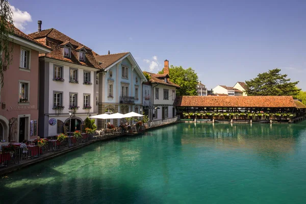 Thun Cidade Por Lake Thuner Suíça Alpes — Fotografia de Stock