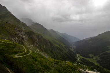 İsviçre Alpleri'nde Grande Dixence baraj