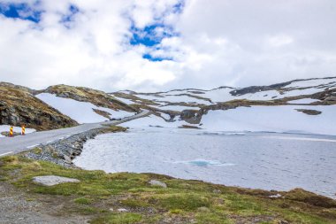 Norveç 'teki Aurlandsfjellet dağ yolu