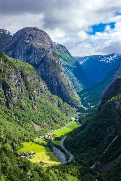 Norveç Stalheim Geçidi Üzerindeki Bulutlar — Stok fotoğraf