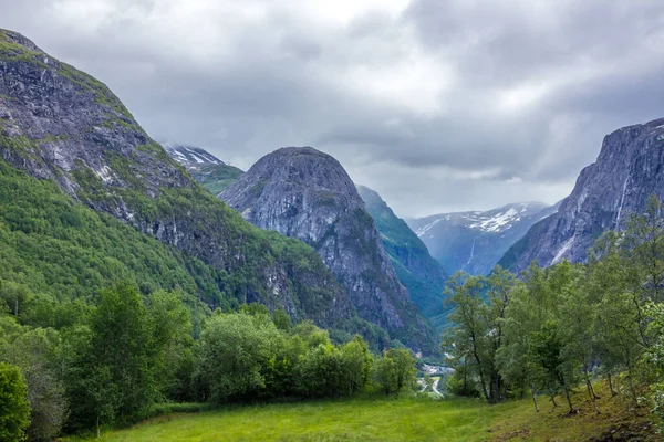 Norveç Stalheim Geçidi Üzerindeki Bulutlar — Stok fotoğraf