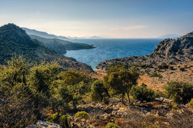 Ege vista Bozburun Yarımadası altında açık mavi gökyüzü Selim