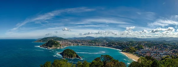 Bir şehirde güzel bir koy ile adalar ve gr panoramik manzara