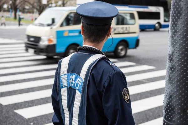 Polis trafiği izlemek