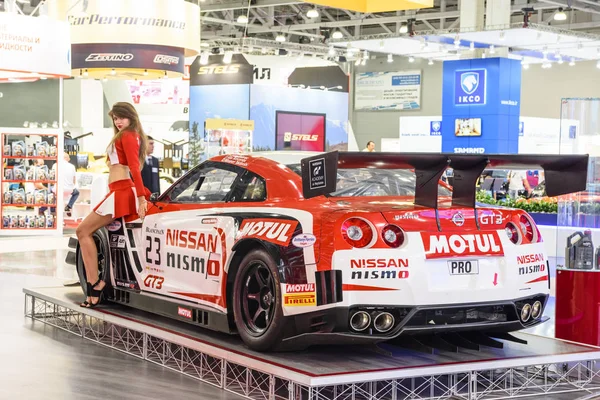 MOSCA - AGOSTO 2016: Nissan GT-R Nismo GT3 presentato al MIAS Moscow International Automobile Salon il 20 agosto 2016 a Mosca, Russia — Foto Stock