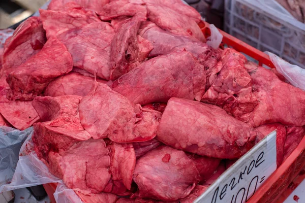 Πνεύμονα βοείου κρέατος στην αγορά — Φωτογραφία Αρχείου