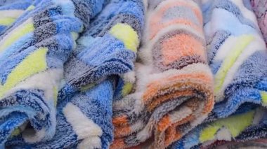 battaniye doku kadar kapatın