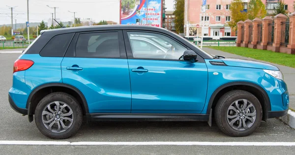 Novokuznetsk Oroszország 2017 Szeptember Suzuki Vitara Minden Fogást Parkolás — Stock Fotó