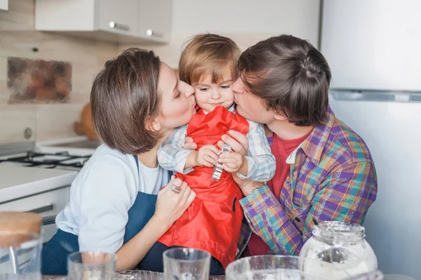 Kissing — Stock Photo, Image