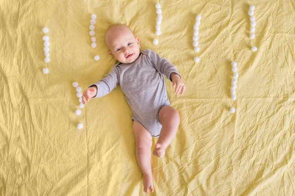 Top View Funny Infant Child Lying Surrounded Exclamation Marks Made — Free Stock Photo