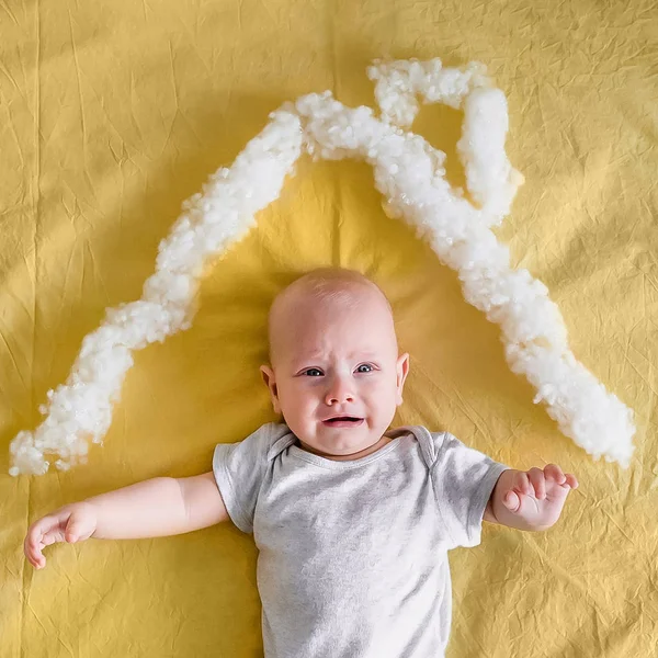 Top View Adorable Infant Child House Roof Made Cotton Bed — Stock Photo, Image