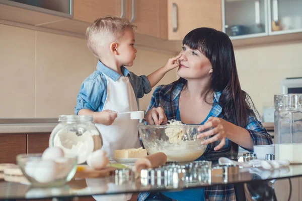 Touching — Stock Photo, Image