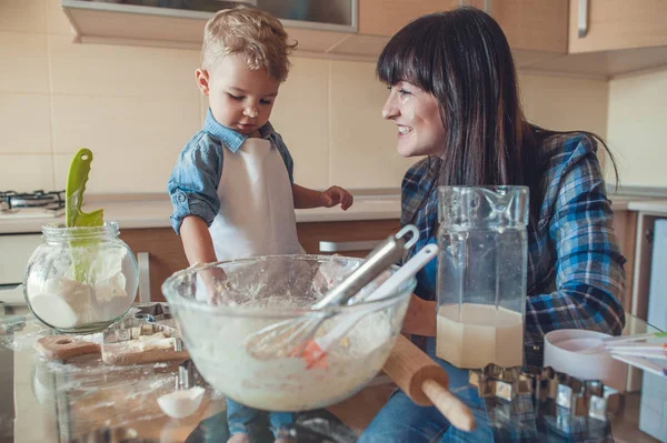 Mamma felice. — Foto Stock