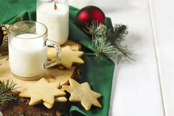 Cookies och mjölk — Stockfoto