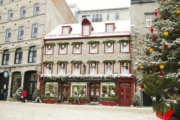 Quebec, Kanada - 21 grudnia 2016: Rue du Petit-Champlain na 2 — Zdjęcie stockowe