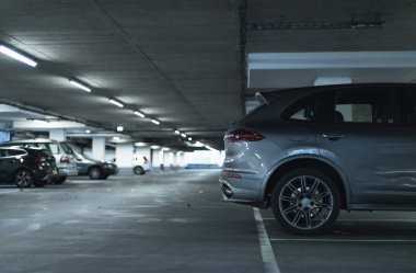 Geri suv araba park 