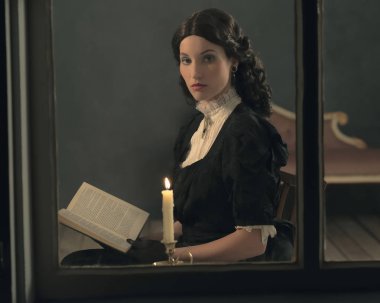 Victoria kadın kitap okumak 