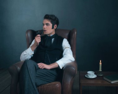 Dickens tarzı adam yasaktır boru