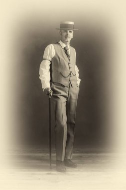 Dandy kamışı ile takım ayakta