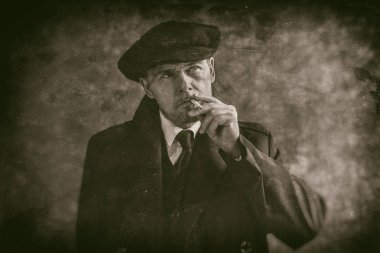 Retro 1920'lerde İngiliz gangster 