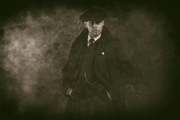 Retro 1920'lerde İngiliz gangster — Stok fotoğraf