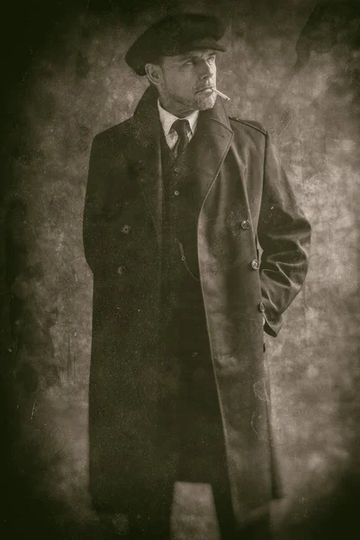 Retro gangster inglese degli anni '20 — Foto Stock